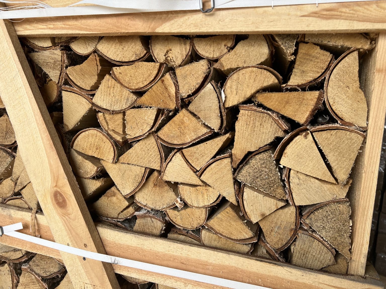 Beržinės malkos džiovintos džiovykloje, 1.8 m3, 800kg - Image 3